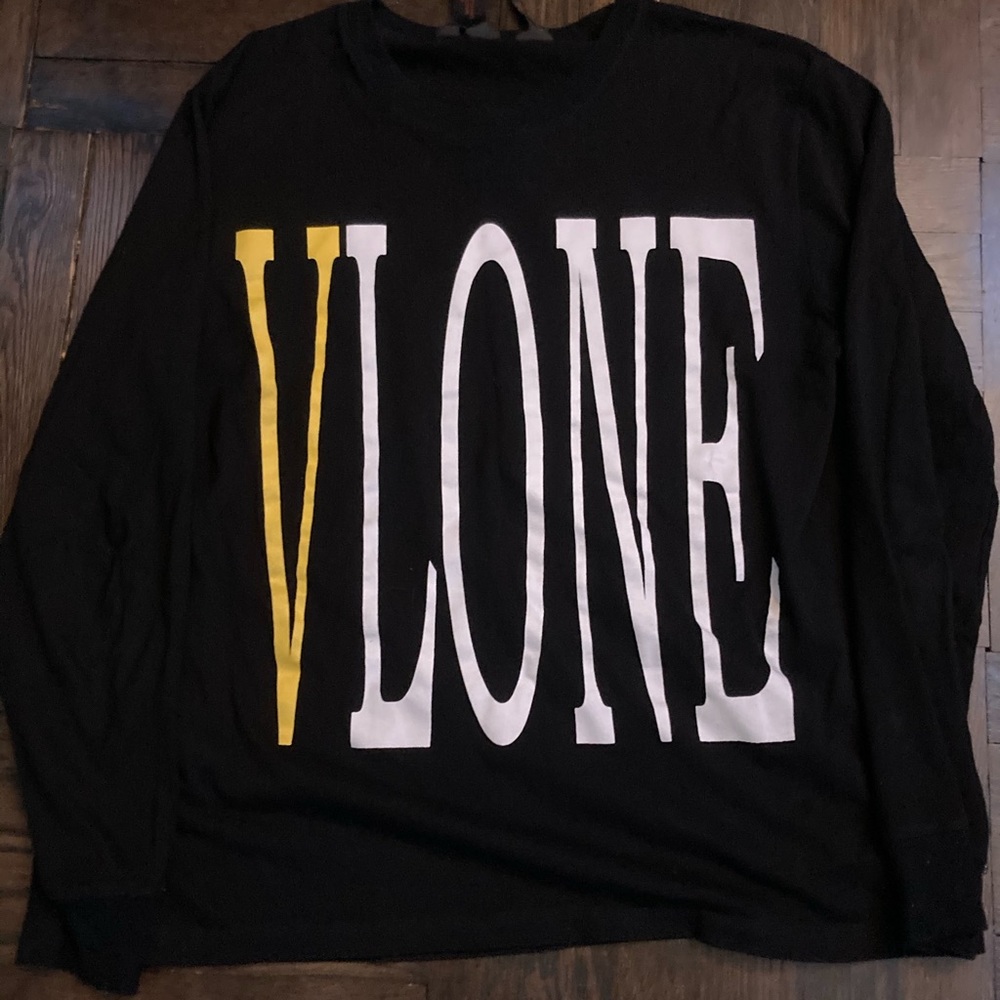 Vlone longsleeve tee